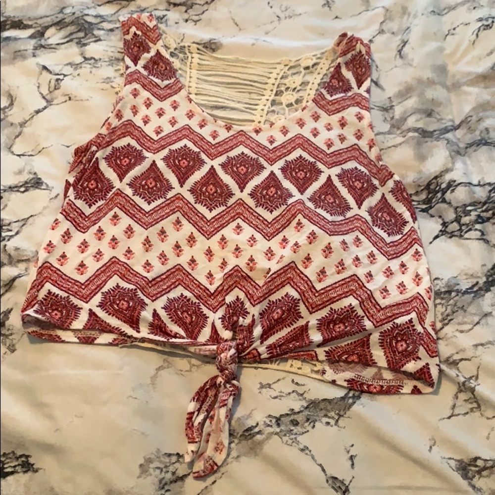 Cute patterned top with back detail